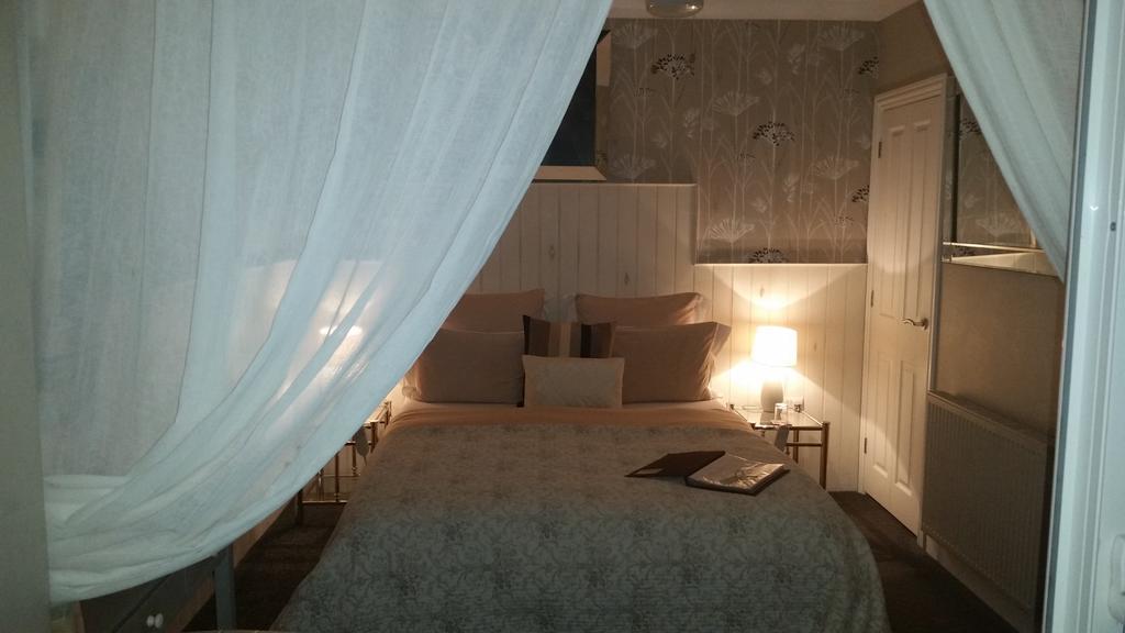 The Bosham B&B Room photo